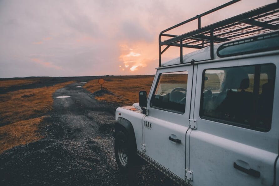 How to Experience Iceland’s Unique and Cozy Cafés and Restaurants