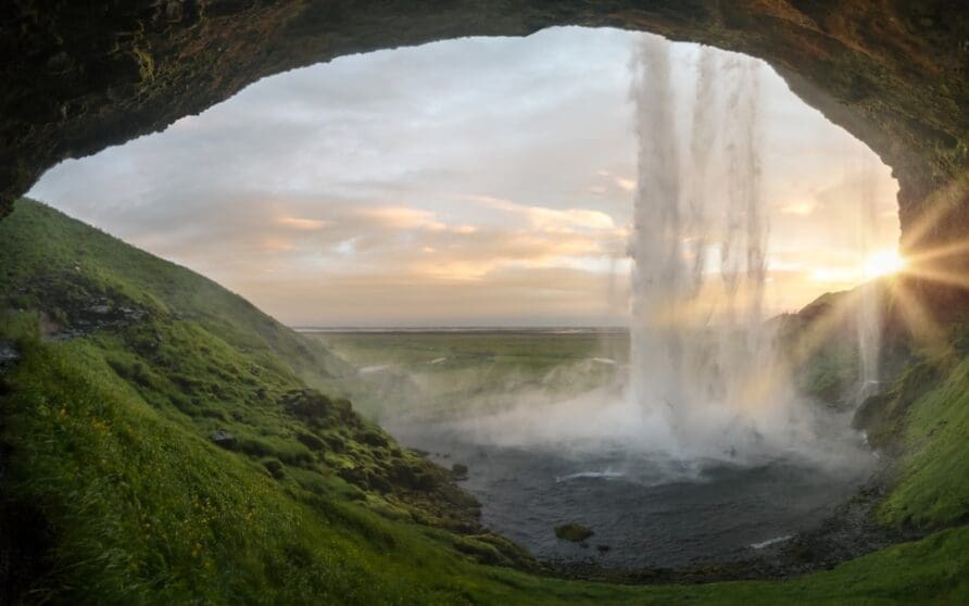 How to Photograph the Northern Lights in Iceland