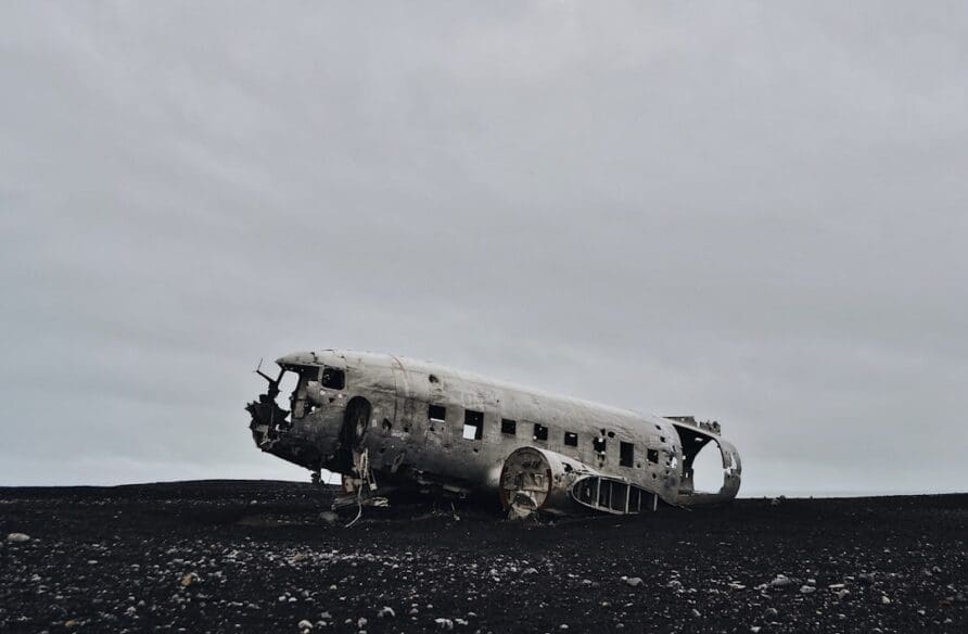 Iceland’s Most Scenic Road Trips: A Traveler’s Guide