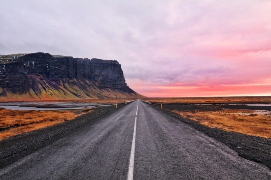 A Guide to the Best Hiking Trails Near Vík