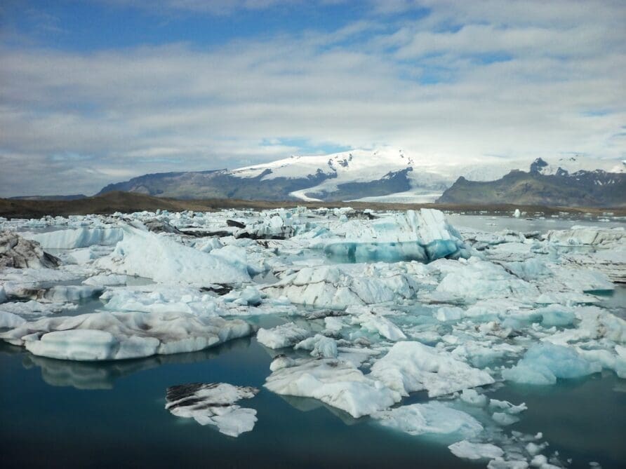 The Best Time of Year to Visit Iceland: Pros and Cons