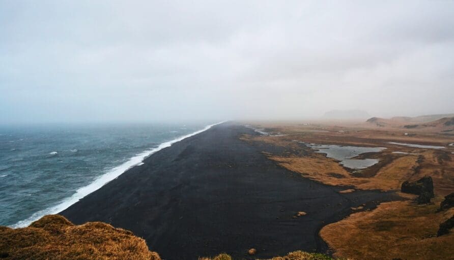 How to Enjoy Iceland’s Seasonal Festivals and Events